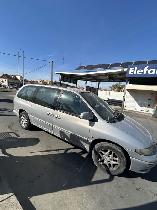 Chrysler voyager 2.5 1500€ esta semana