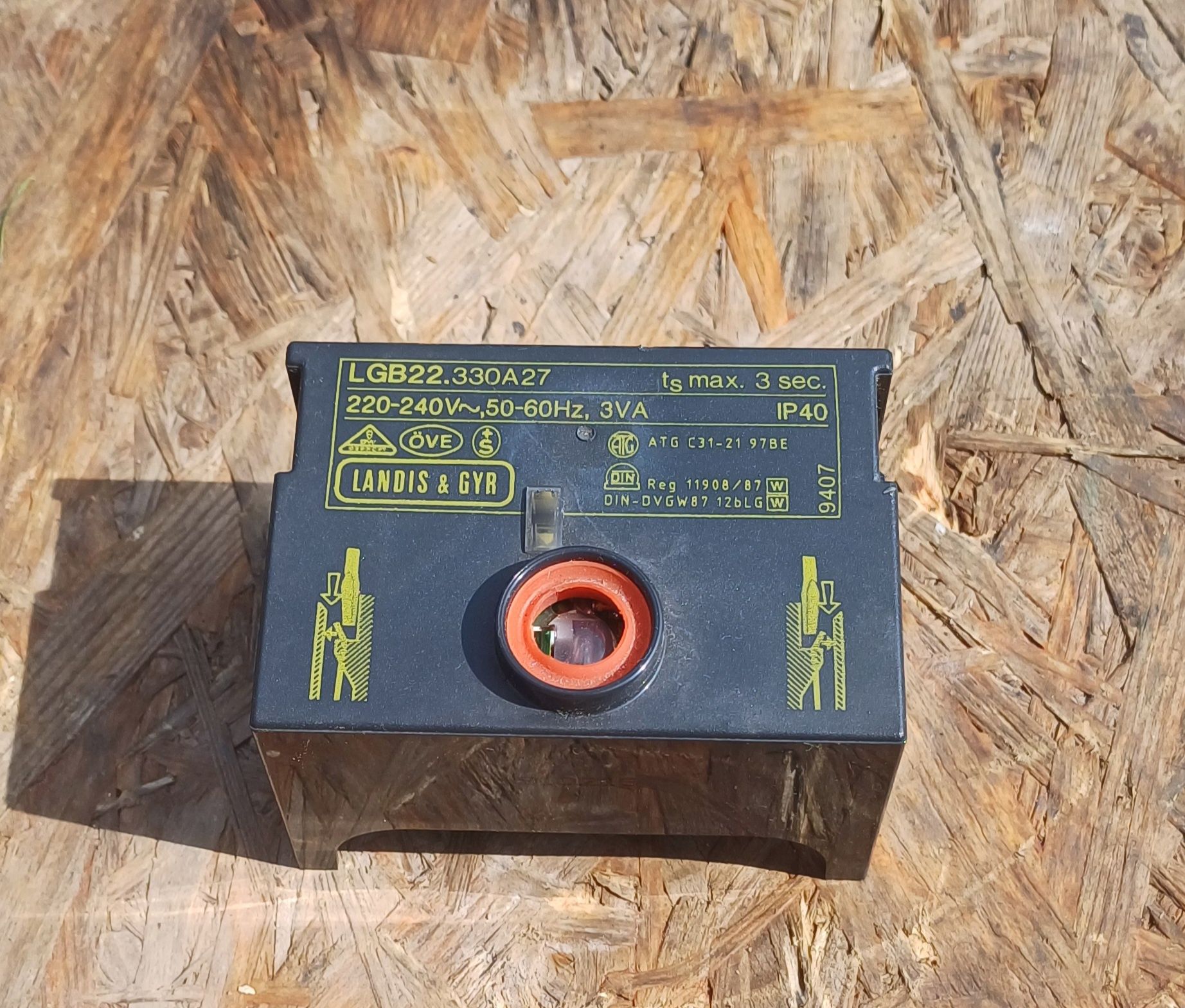 Landis LGB22.330A27 automat sterownik palnik gazowy