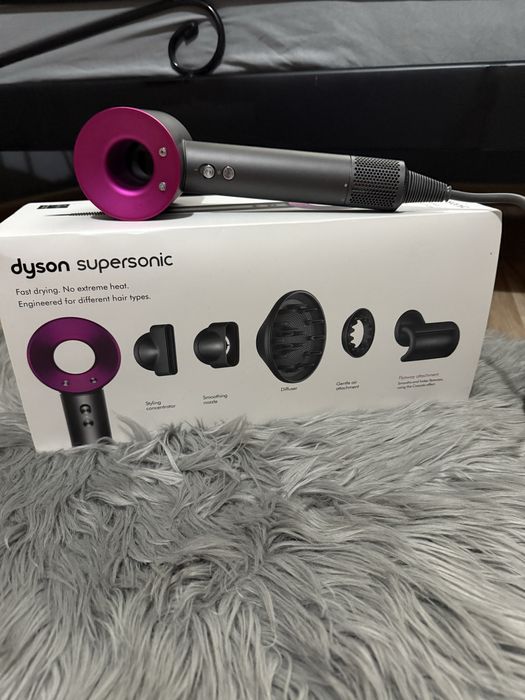 Suszarka Dyson Supersonic - kolor Stal/Fuksja (stan: jak nowa)