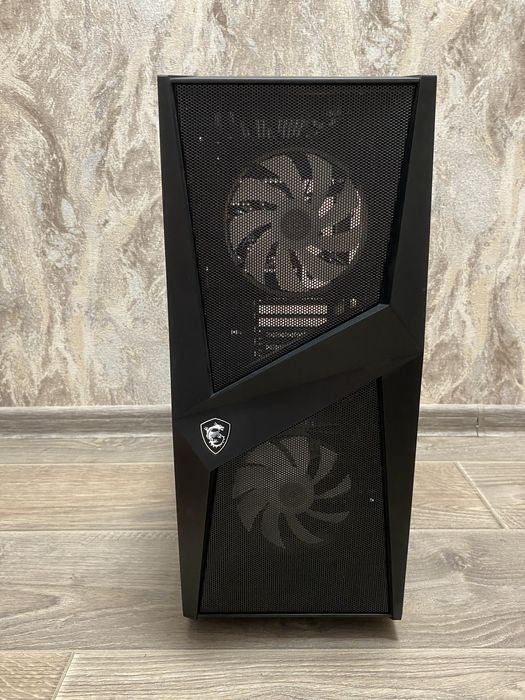 Корпус для ПК MSI MAG FORGE 100M, майже новий