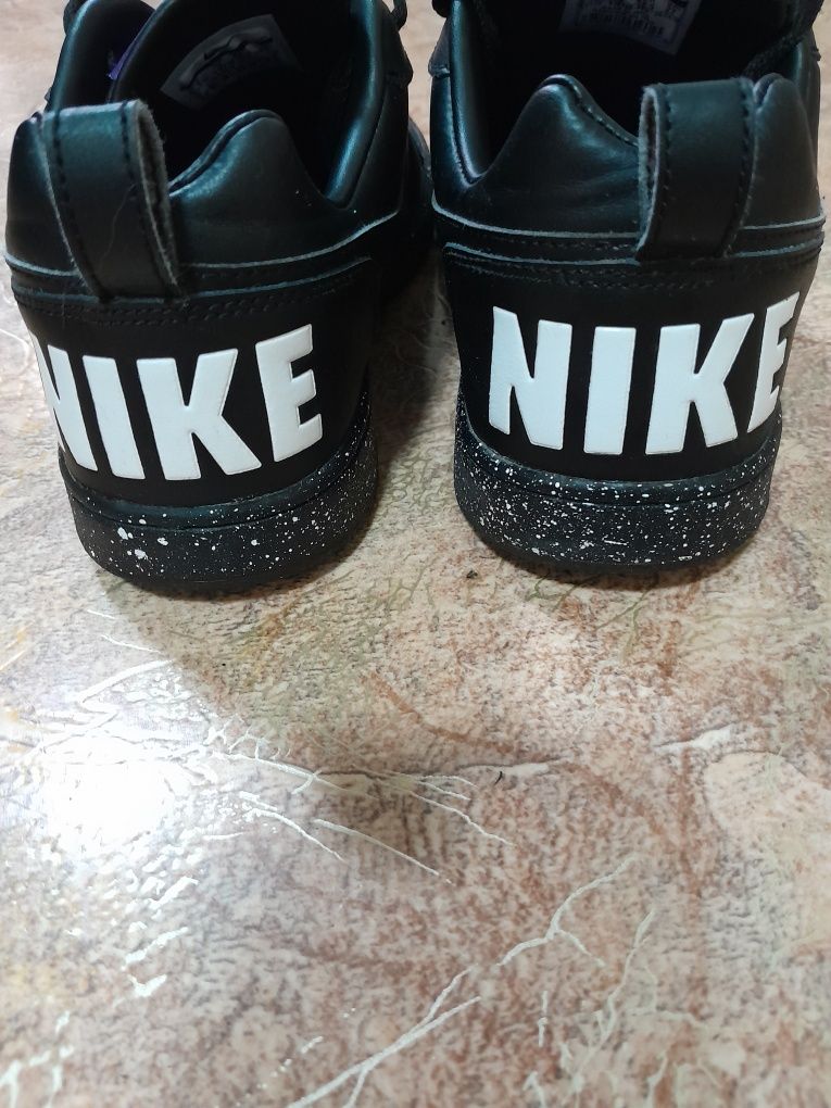 Чоловічі кеди nike