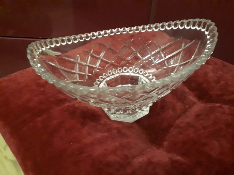 Салатниця кришталева/хрустальная