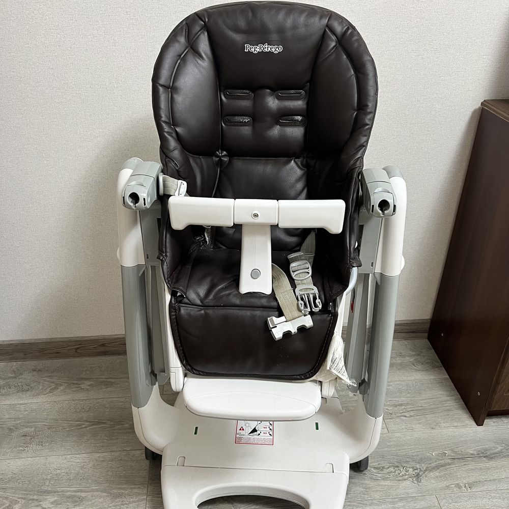 Стільчик для годування Peg Perego Tatamia