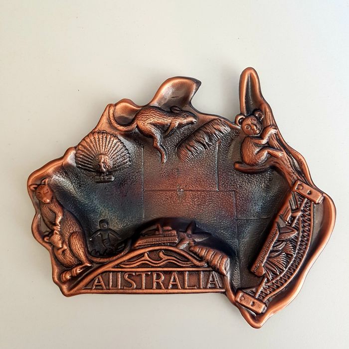 Cinzeiro Australia novo