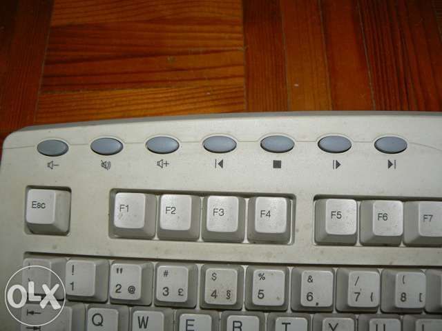 Teclado multimedia sapo