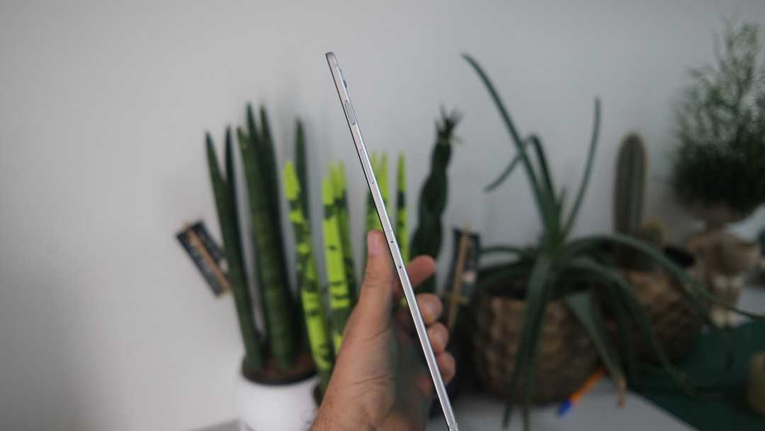 Samsung Galaxy Tab S5e 10.5 Wi-Fi + LTE 64GB