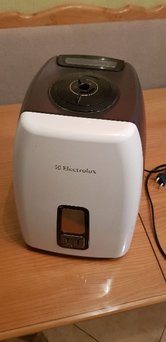 Зволожувач Electrolux