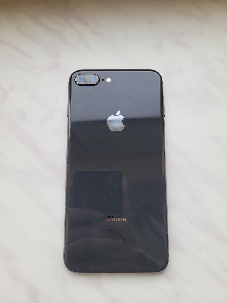 Iphone 8 plus 64 gb