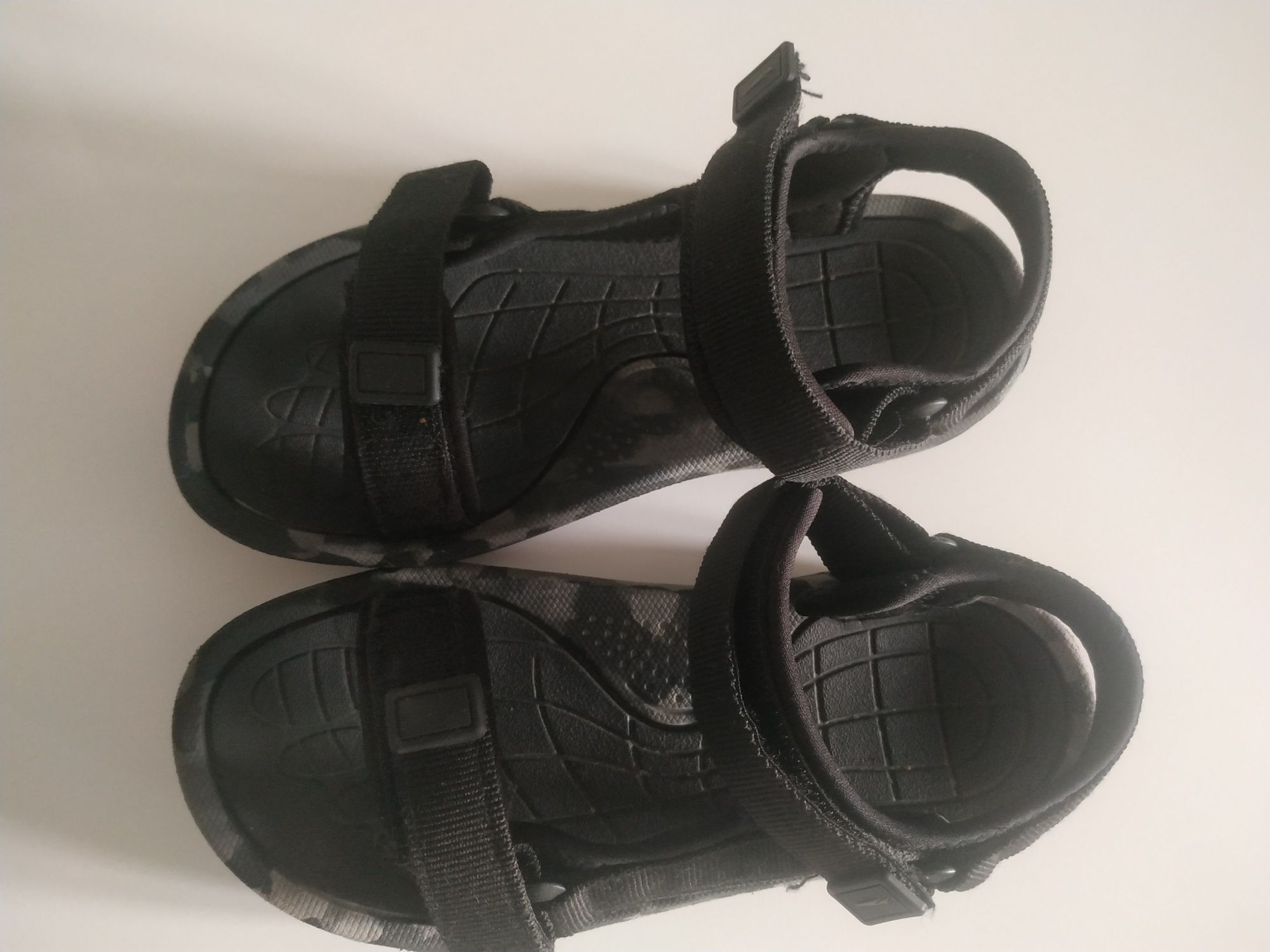 SPRANDI czarne sandały rozmiar 35, stan: jak nowe