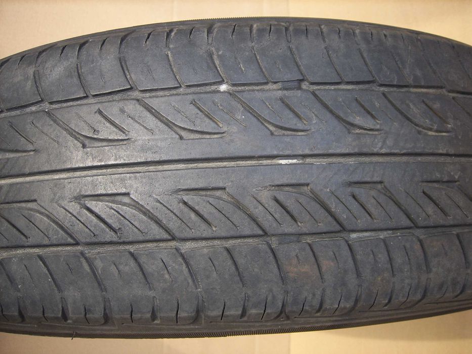Pneu 165/65R14 Falken Sincera SN828