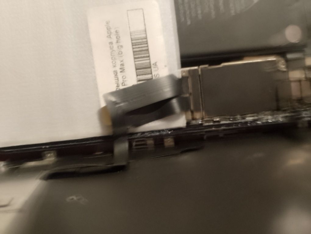 iPhone xrв корпусі 13 про