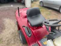 Traktorek ogrodowy Gutbrod GLX 92 RA z silnikiem 13,5HP I/C OHV
