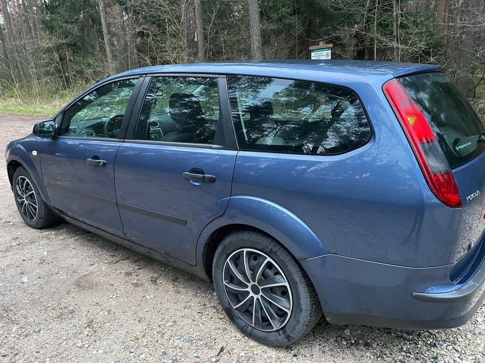 Ford Focus 2006 niebieski