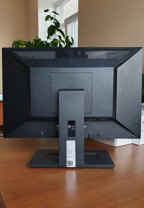 Продам монитор Dell E1910F