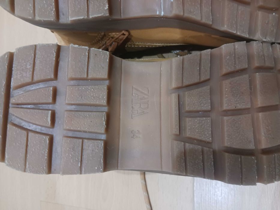 Botas camel da Zara para criança - n°34