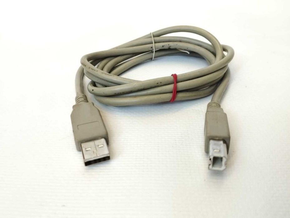 Кабель USB 2.0 для подключения устройств к комп. Длина 1,8 м.