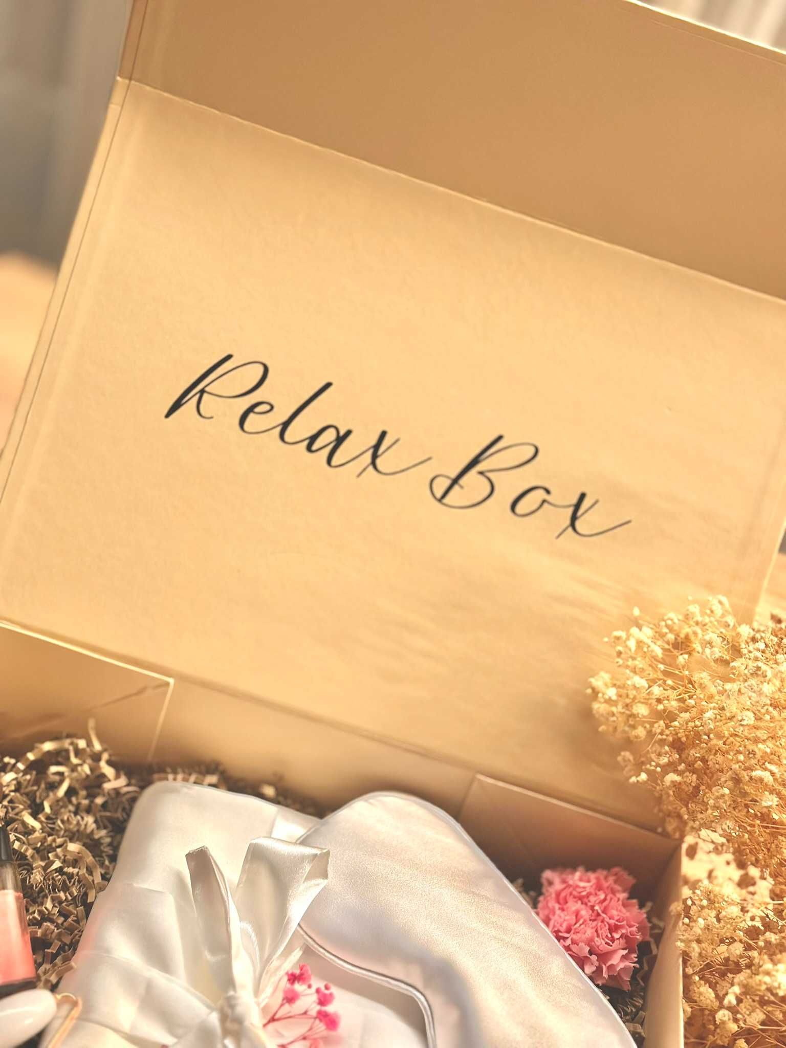 RelaxBox - chwila relaxu - box prezentowy biel
