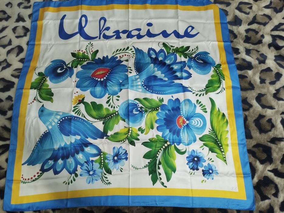 Хустки шовкові різні