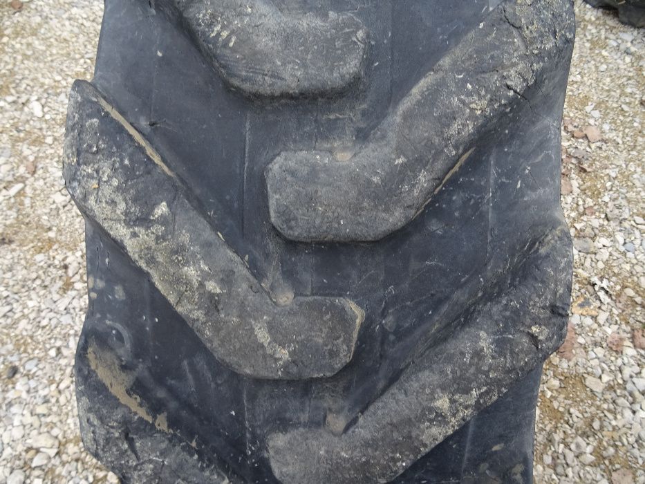 Opona 400/80-24 (15.5/80-24) Alliance Tough Trac 325 (600netto)