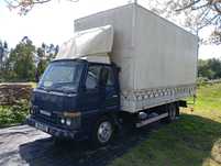 Nissan cabstar 3,5T 3500cc com caixa fechada, estrutura reforçada