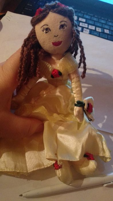 кукла игрушка Marks&Spenser девушка в белом платье как невеста