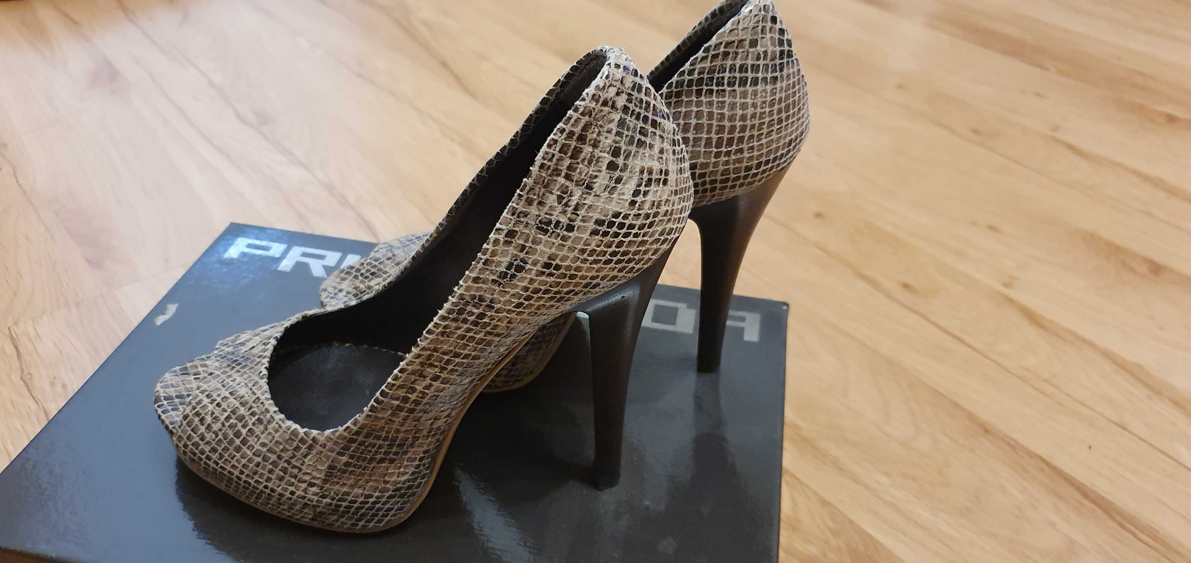 Szpilki Prima Moda