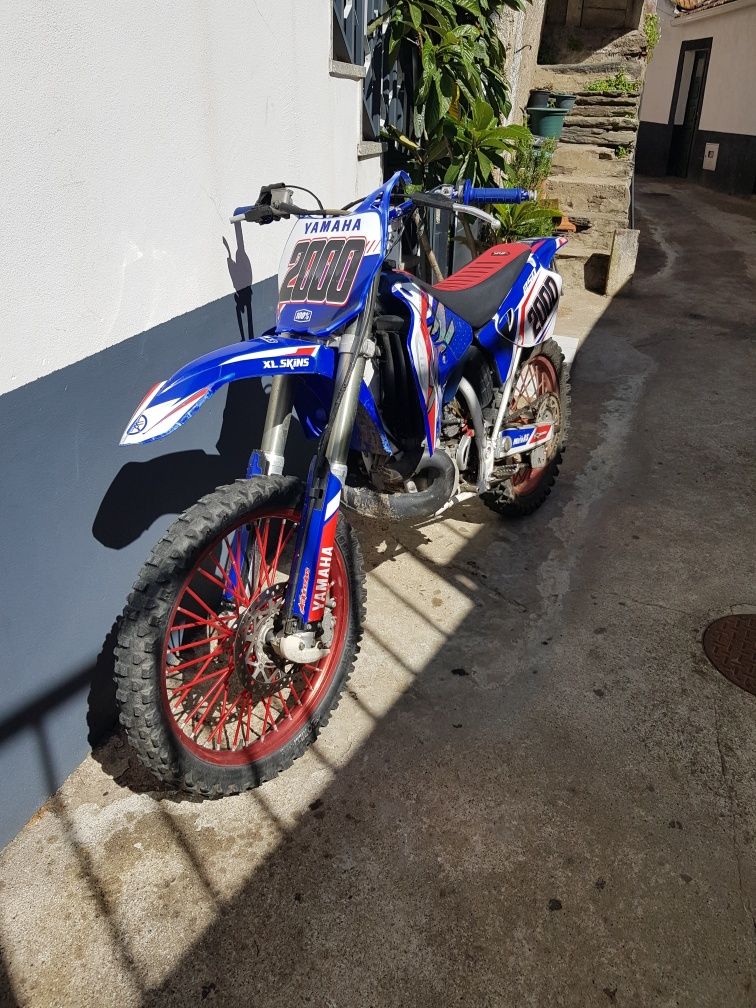 Vendo/Troco Yamaha YZ 250