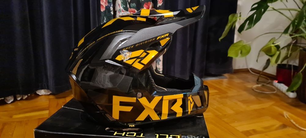 Kask skuter śnieżny FXR CLUTCH EVO LE rozmiar XL