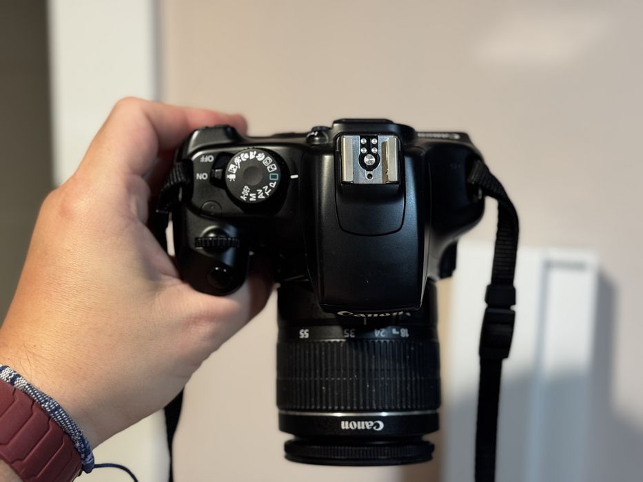 Canon EOS 1100D z obiektywem EF-S 18-55 mm w zestawie (kit)