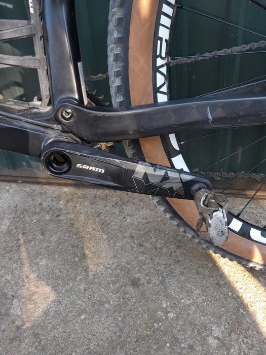 Bicicleta Cube ams 100 c:68 +Rolos de treino indoor horizontais Deuter