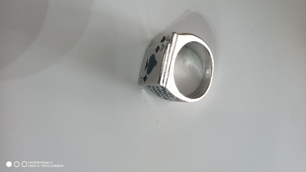 Sygnet,pierścień ,pierścionek,pik,karciany