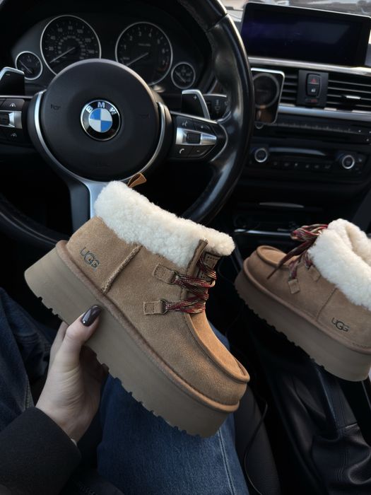 UGG Funkarra Platform lowmel tazz