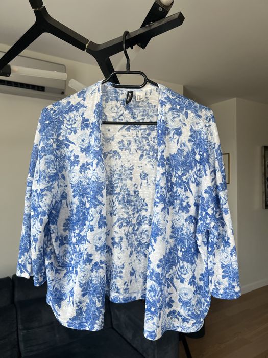 Lekki sweterek rozpięty kimono