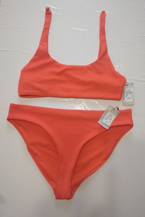 Гарний купальник Primark 12 р