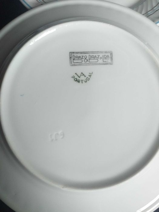 6 pratos sobremesa V.A.