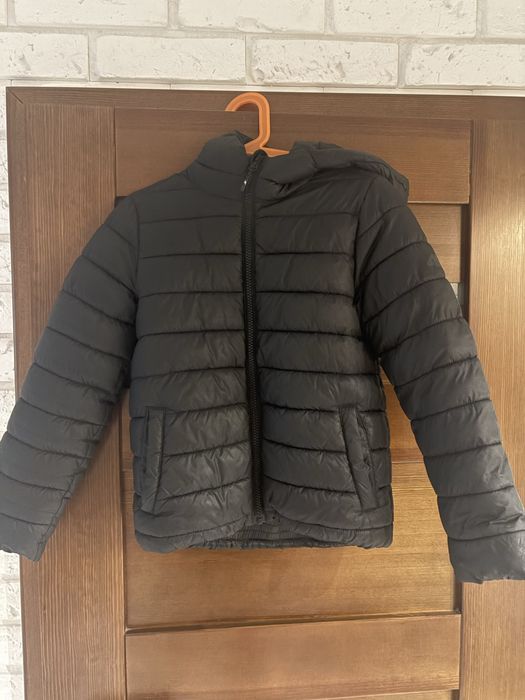 Kurtka 4f czarna chłopięca 134
