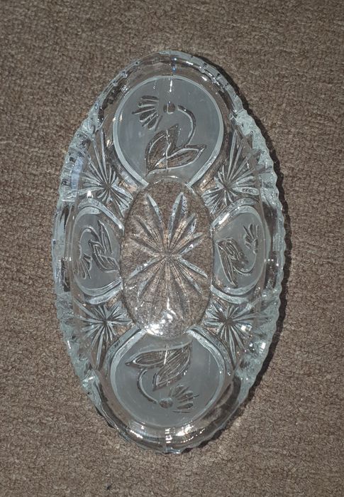 Хрустальные вазы 700 грн. За всё