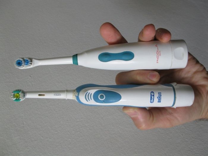 Электрощетка, электро зубная щетка Braun и Picola