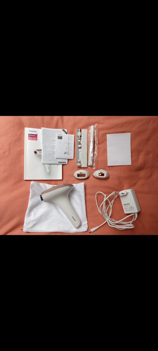 Depilator laserowy Philips Lumea 7000