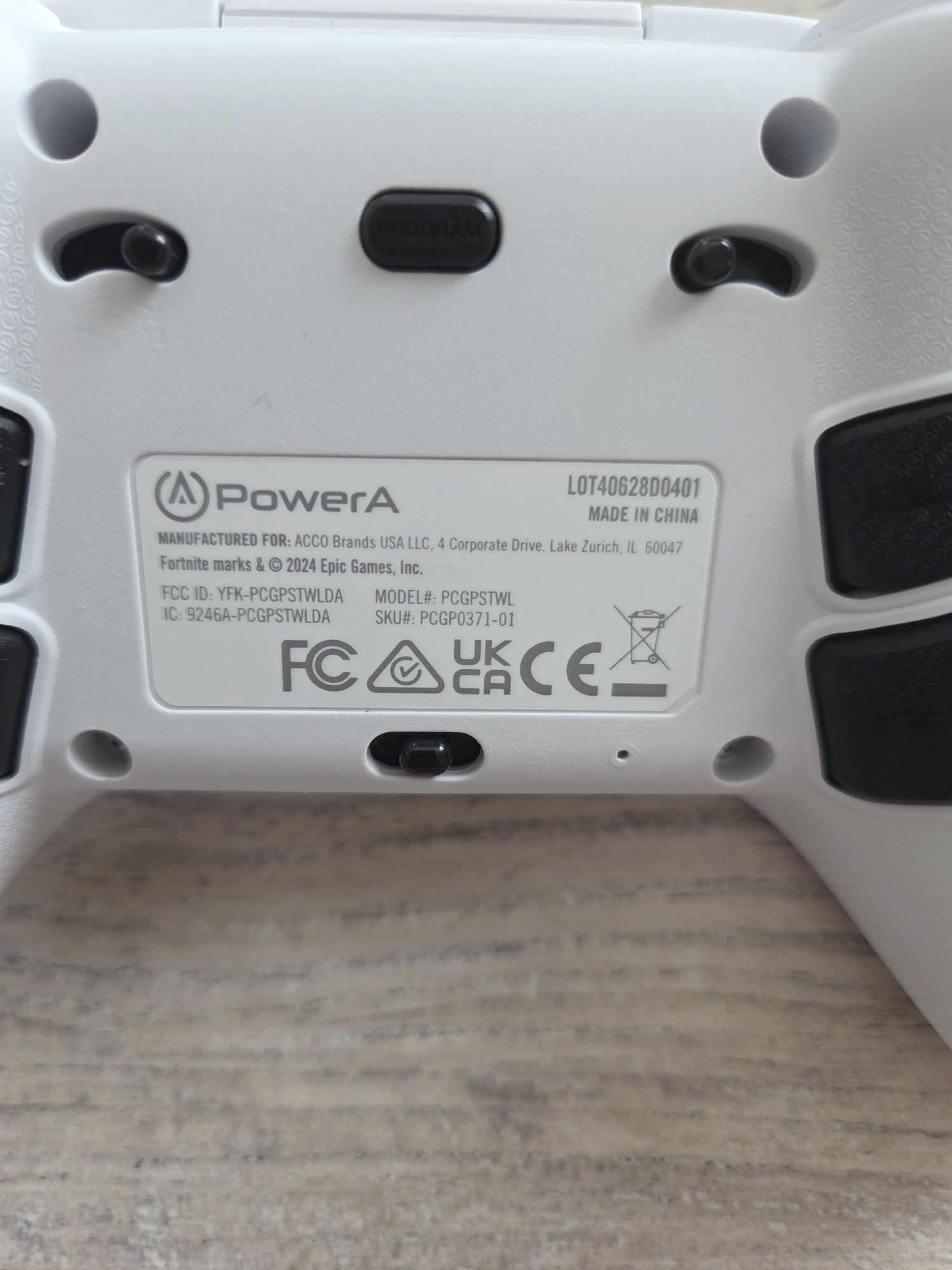 PowerA Pad bezprzewodowy PC/CLOUD OPS v.1 FORTNITE EDITION z Efektem H