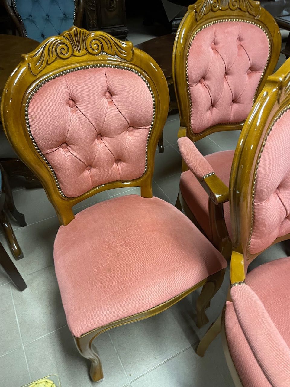 Piękne włoskie stylowe krzesła 6 sztuk zestaw komplet róż pudrowy