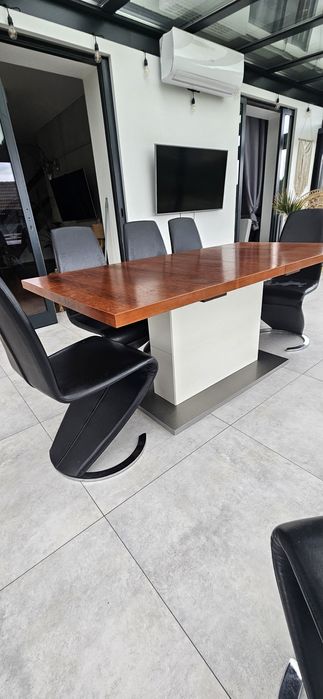 Stół rozkładany 180-230 x 90 + 8 krzeseł + szafka RTV