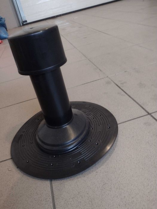 Kominek wentylacyjny pod pape gont