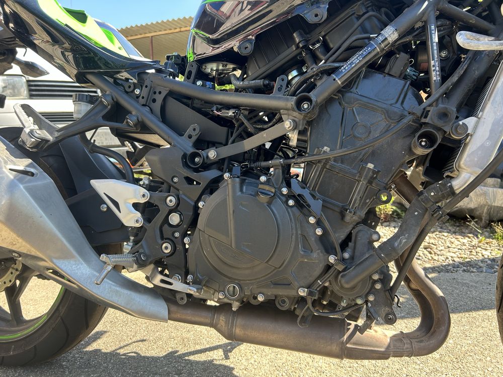 Kawasaki ninja 400