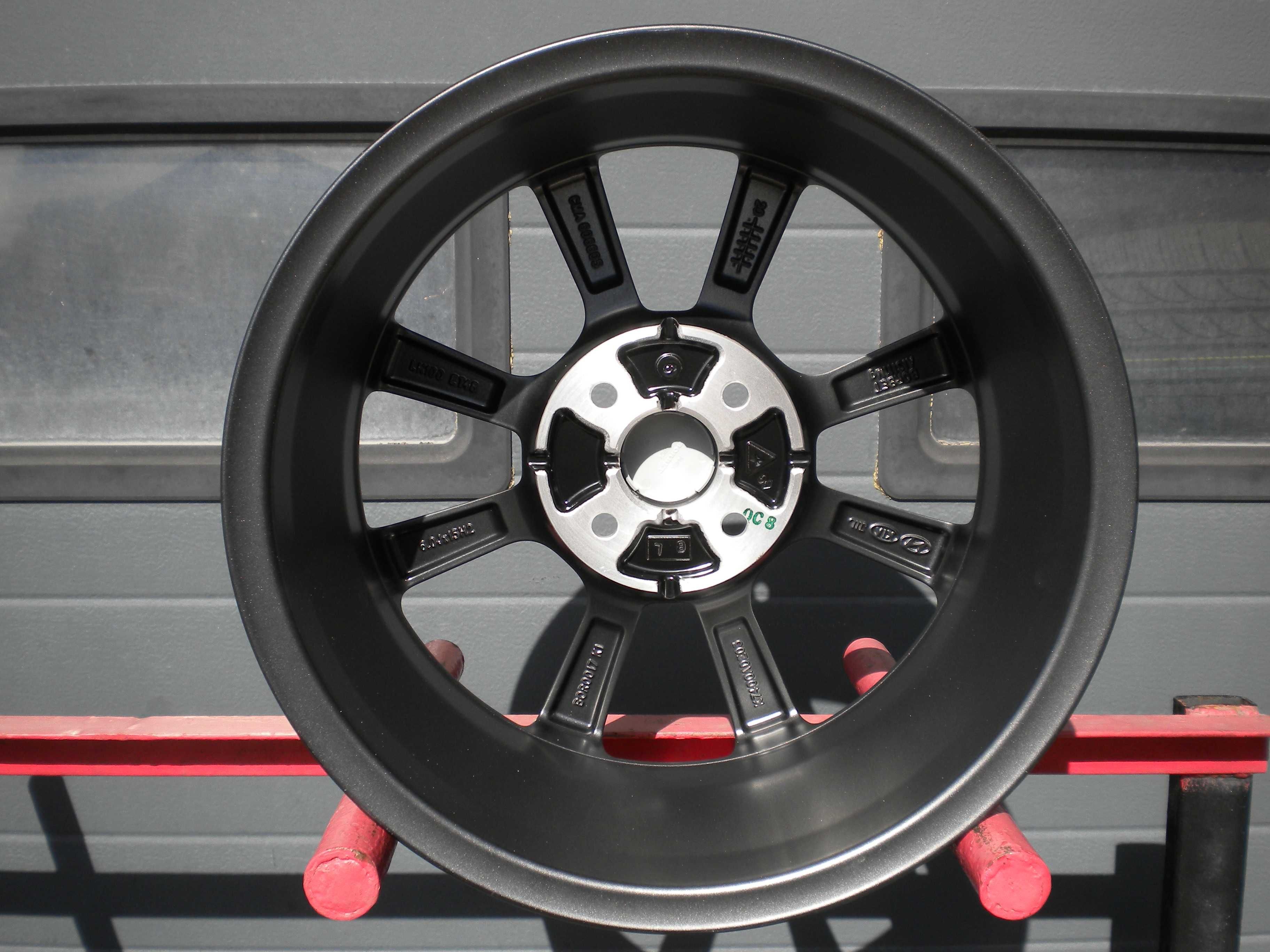 Felgi aluminiowe Hyundai OE 6.0" x 15" 4x100 ET 48 Hyundai i10 III