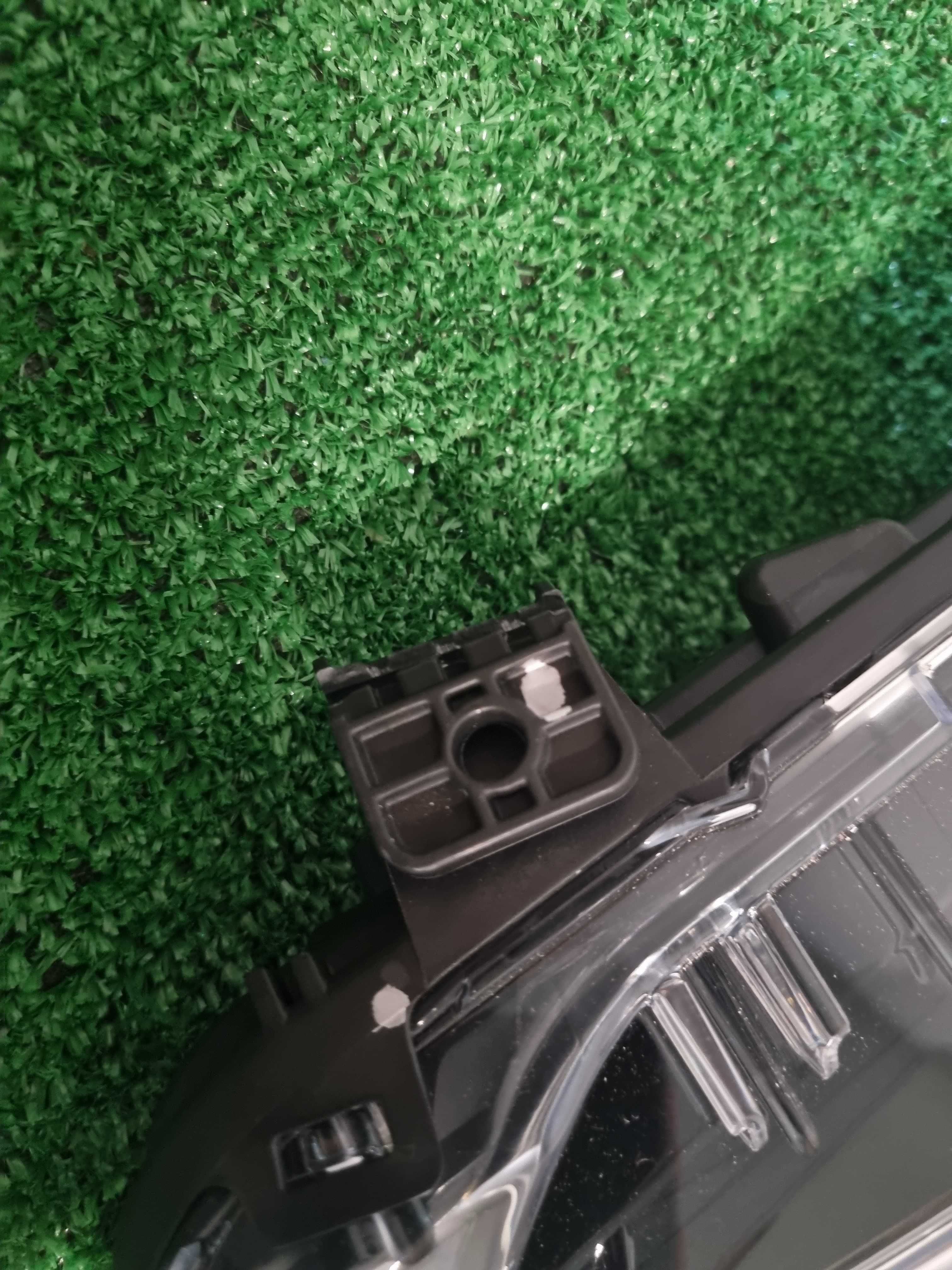 Farolim Diurno Direito Peugeot 208/2008 ORIGINAL NOVO