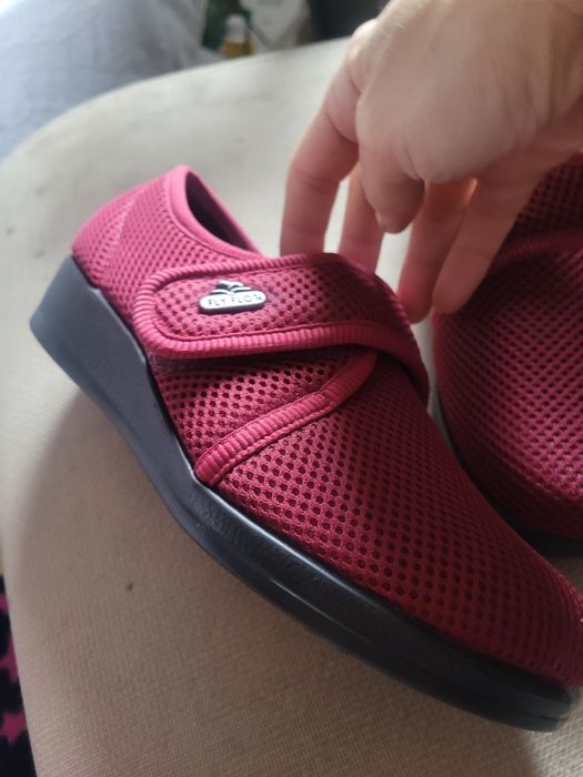 Fly Flot kapcie zdrowotne damskie