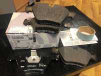 Тормозные колодки BMW 5 ( F10) \ 7 (F01 ) с 2010г (Оригинал BMW )