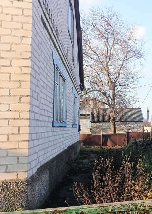 Цегляний будинок Піщане 2 км Кременчук 15 соток