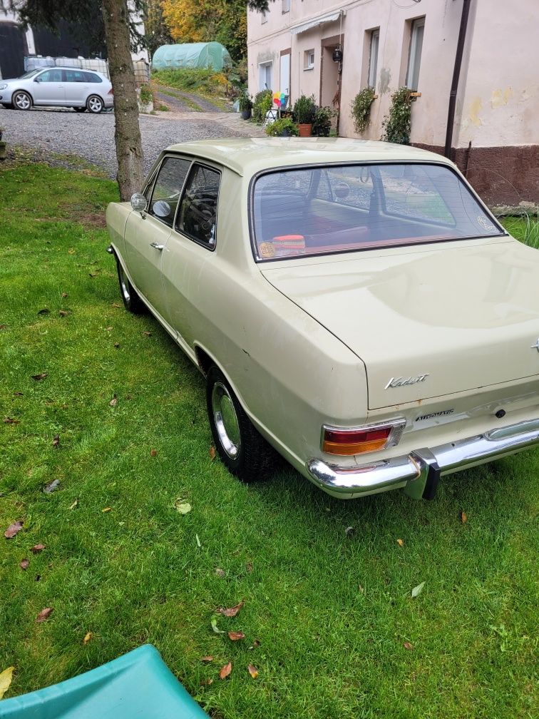 Opel kadet karoseria jak dzwon zdrowa 1971 rocznik  na chodzie